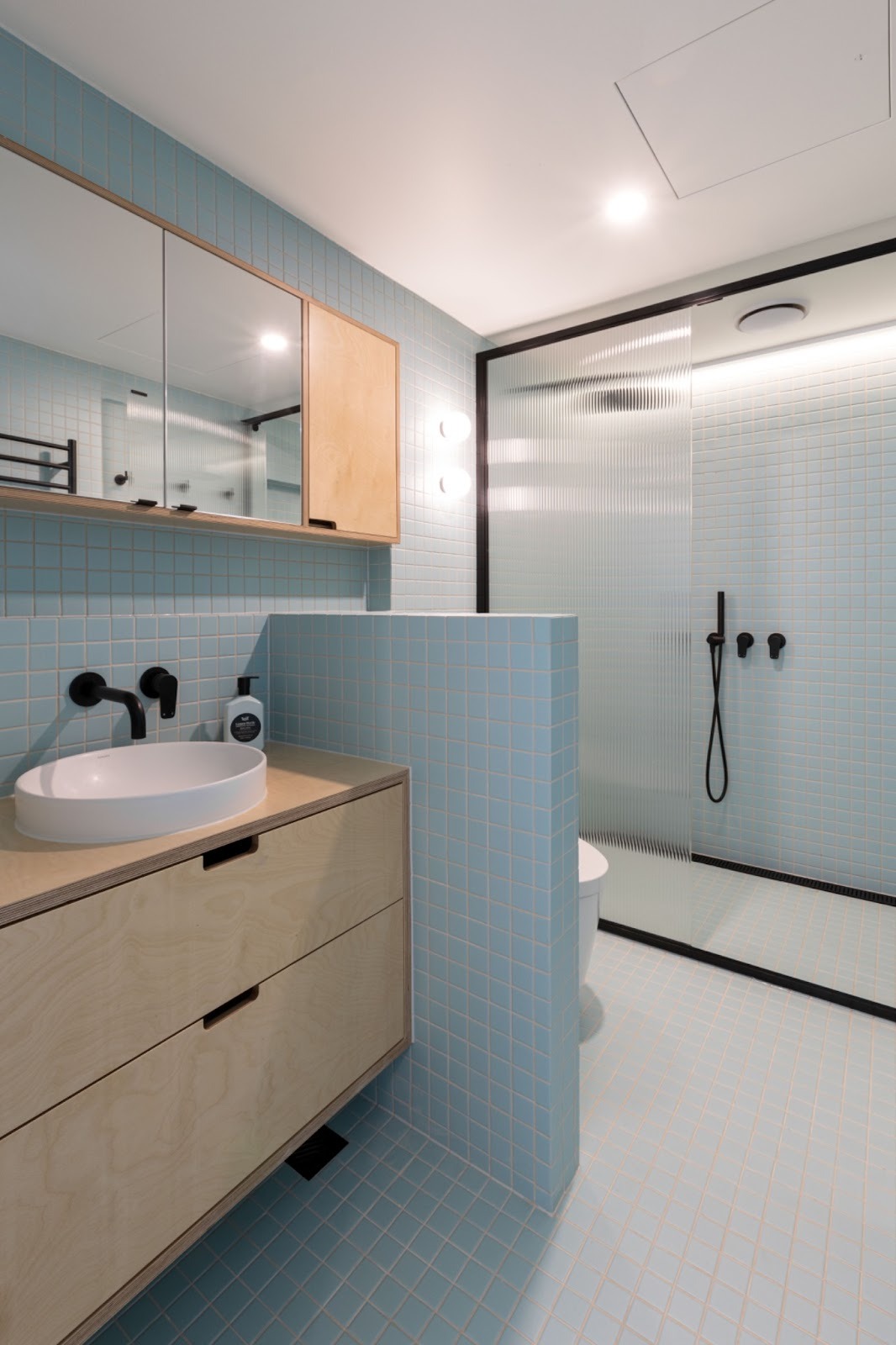 How to Choose the Right Bathroom Designer Melbourne Homeowners Trust